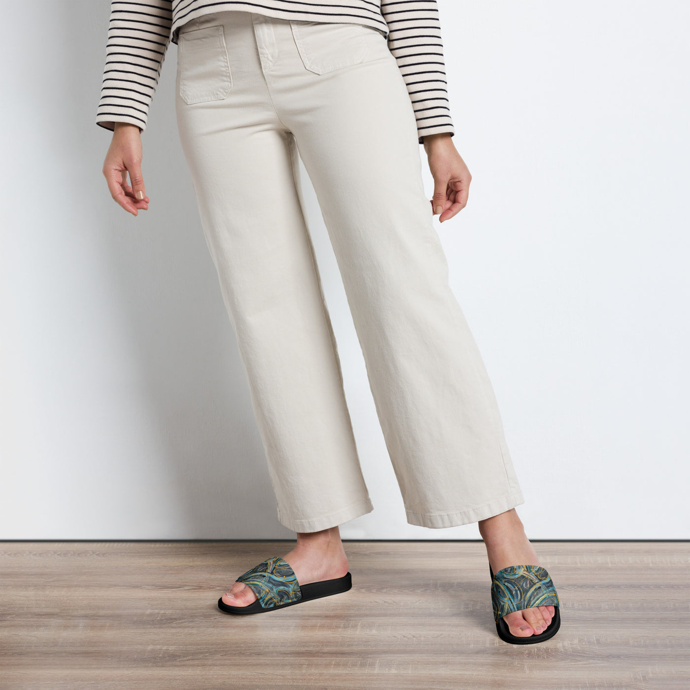 Serenity Art Women's Slides